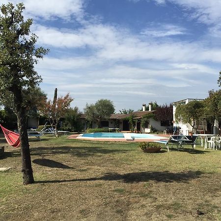Villa Dolcevita San Costanzo Luaran gambar
