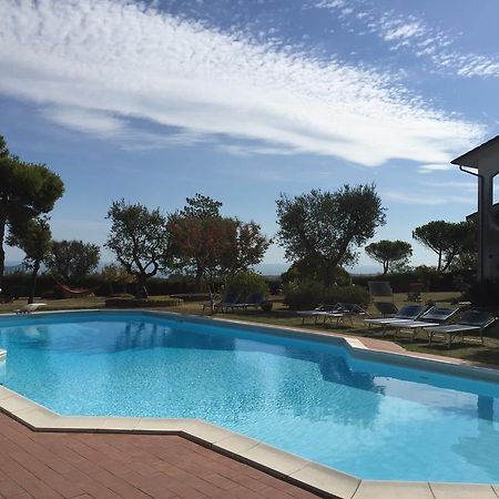Villa Dolcevita San Costanzo Luaran gambar